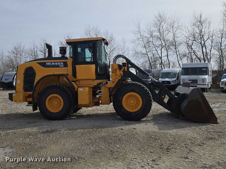image for item YA1847 Hyundai HL940A TM high lift wheel loader
