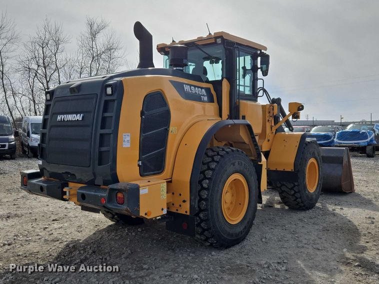 image for item YA1847 Hyundai HL940A TM high lift wheel loader
