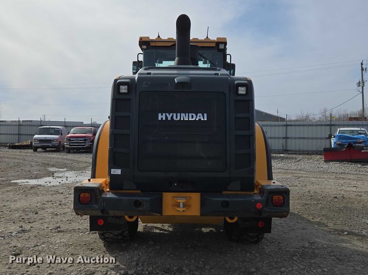 image for item YA1847 Hyundai HL940A TM high lift wheel loader
