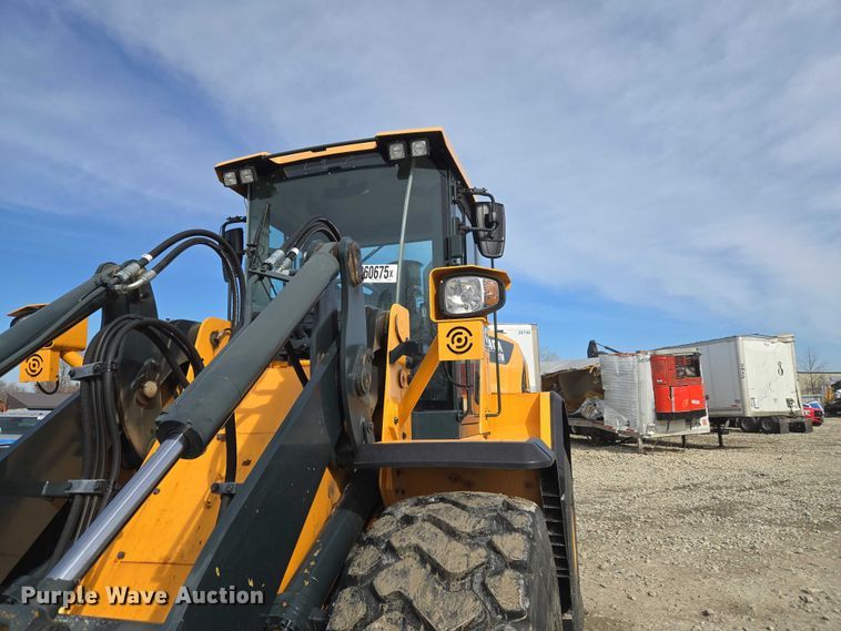 image for item YA1847 Hyundai HL940A TM high lift wheel loader