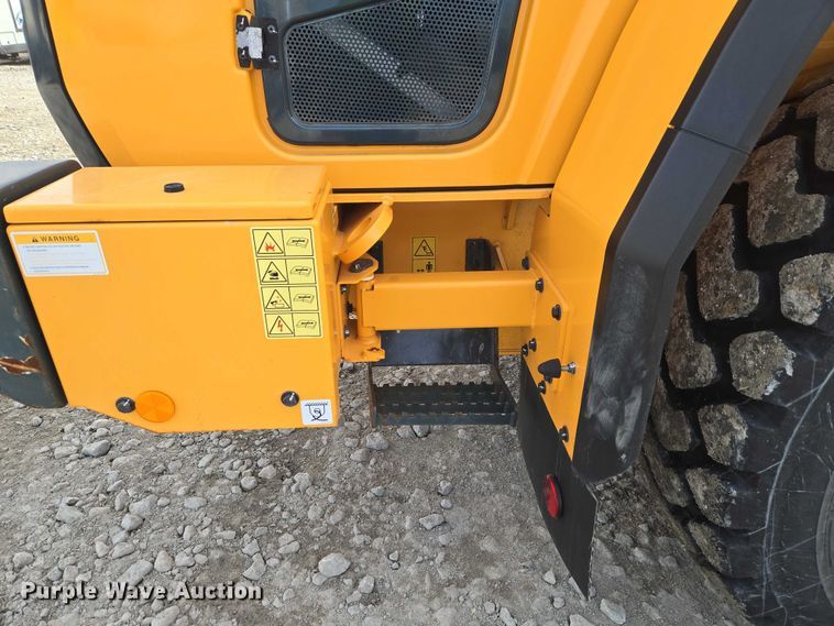 image for item YA1847 Hyundai HL940A TM high lift wheel loader