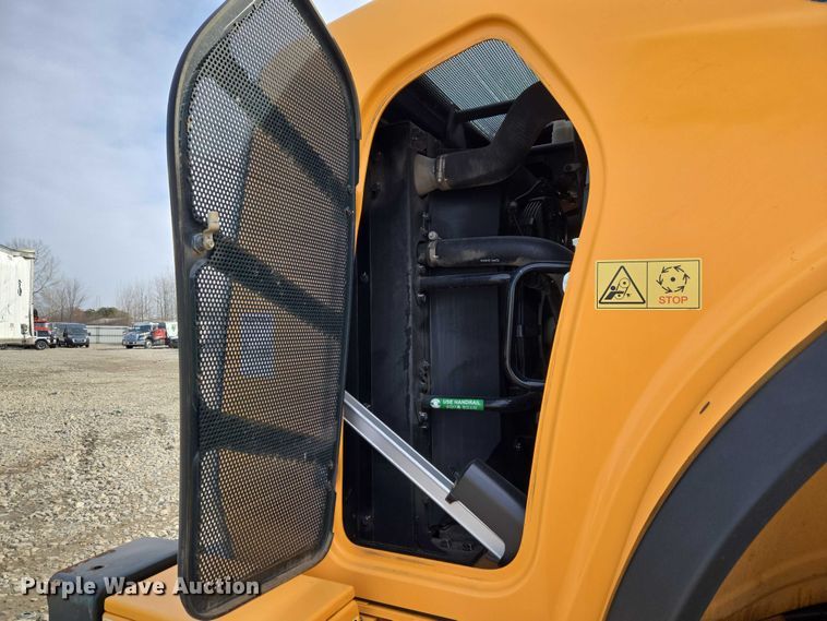 image for item YA1847 Hyundai HL940A TM high lift wheel loader