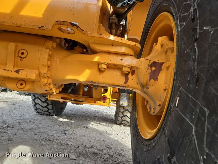 image for item YA1847 Hyundai HL940A TM high lift wheel loader