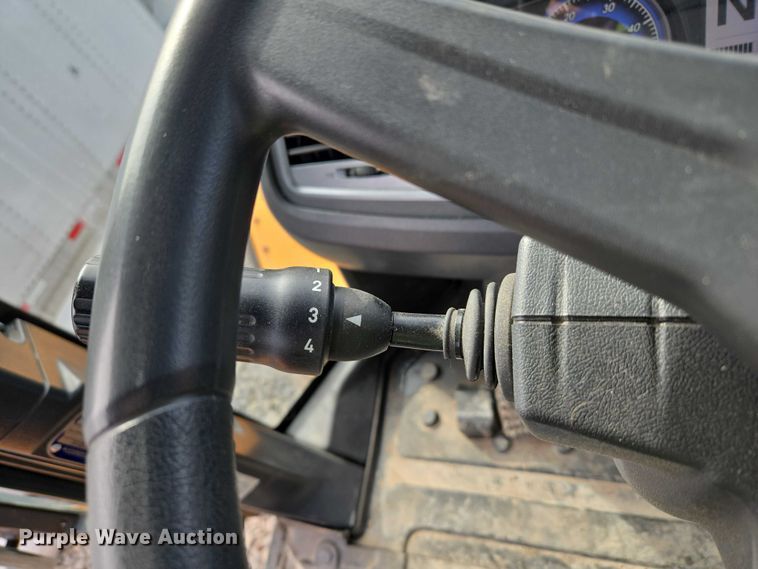 image for item YA1847 Hyundai HL940A TM high lift wheel loader