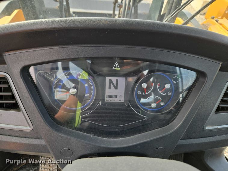 image for item YA1847 Hyundai HL940A TM high lift wheel loader