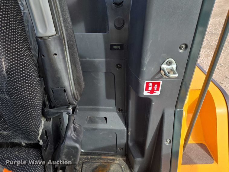 image for item YA1847 Hyundai HL940A TM high lift wheel loader