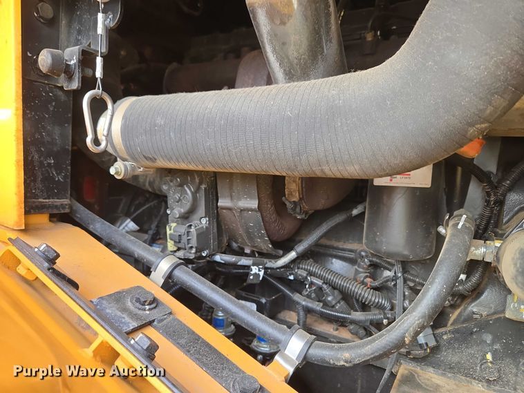 image for item YA1847 Hyundai HL940A TM high lift wheel loader