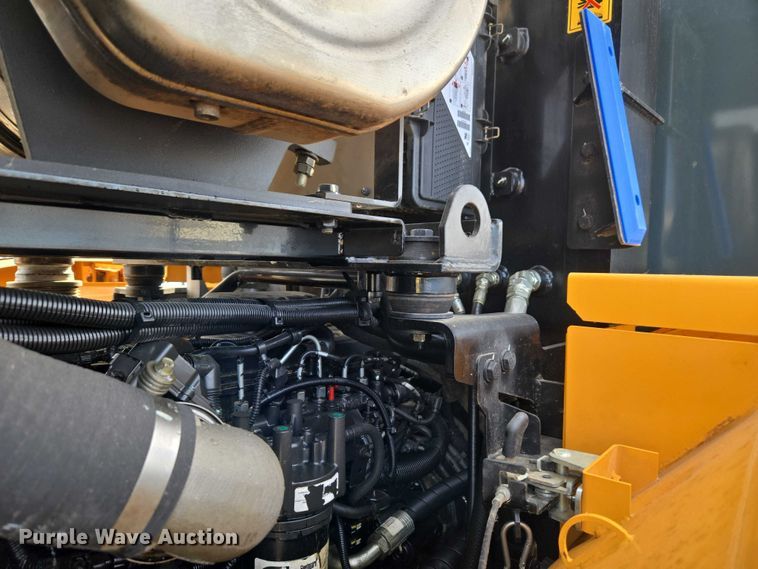 image for item YA1847 Hyundai HL940A TM high lift wheel loader