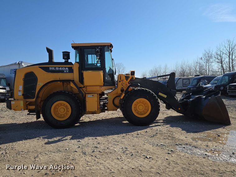 image for item YA1848 Hyundai HL940A XT high lift wheel loader