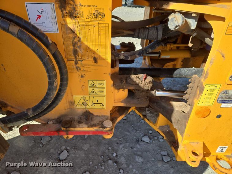 image for item YA1848 Hyundai HL940A XT high lift wheel loader