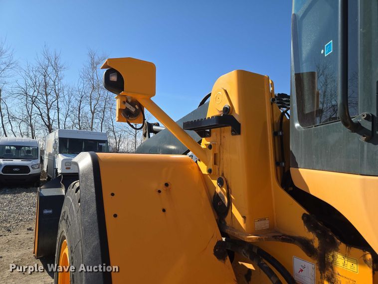 image for item YA1848 Hyundai HL940A XT high lift wheel loader