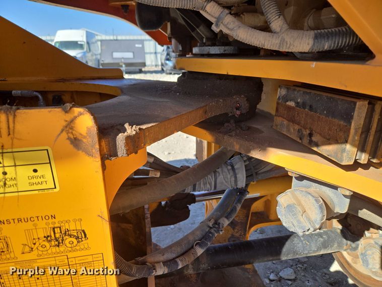 image for item YA1848 Hyundai HL940A XT high lift wheel loader