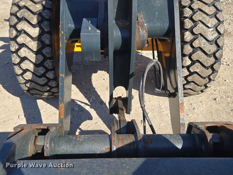 image for item YA1848 Hyundai HL940A XT high lift wheel loader