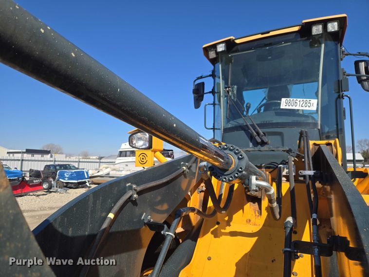 image for item YA1848 Hyundai HL940A XT high lift wheel loader