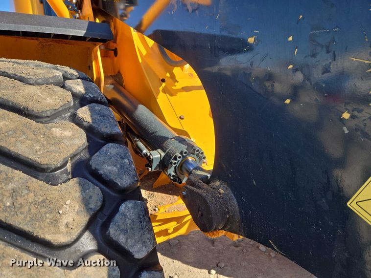 image for item YA1848 Hyundai HL940A XT high lift wheel loader