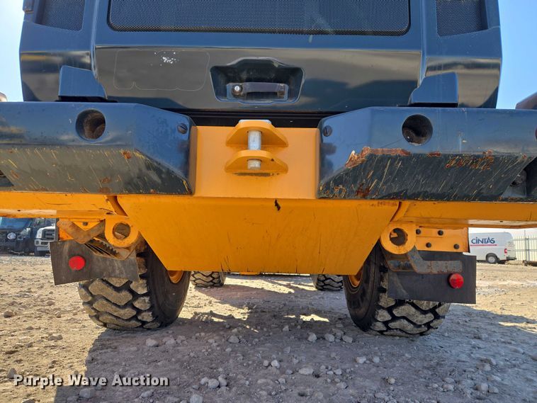 image for item YA1848 Hyundai HL940A XT high lift wheel loader