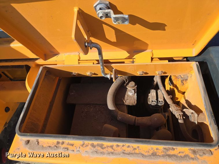 image for item YA1848 Hyundai HL940A XT high lift wheel loader
