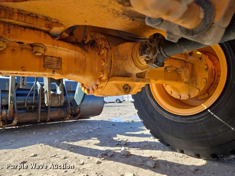 image for item YA1848 Hyundai HL940A XT high lift wheel loader