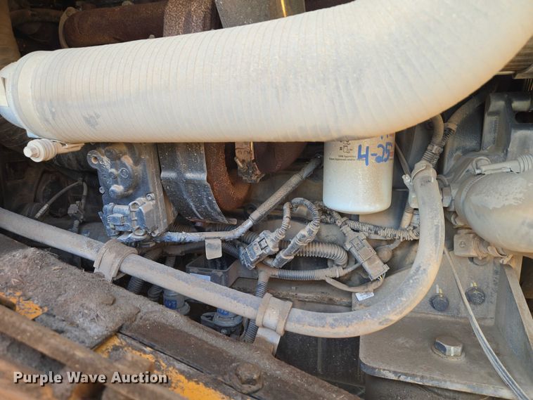 image for item YA1848 Hyundai HL940A XT high lift wheel loader