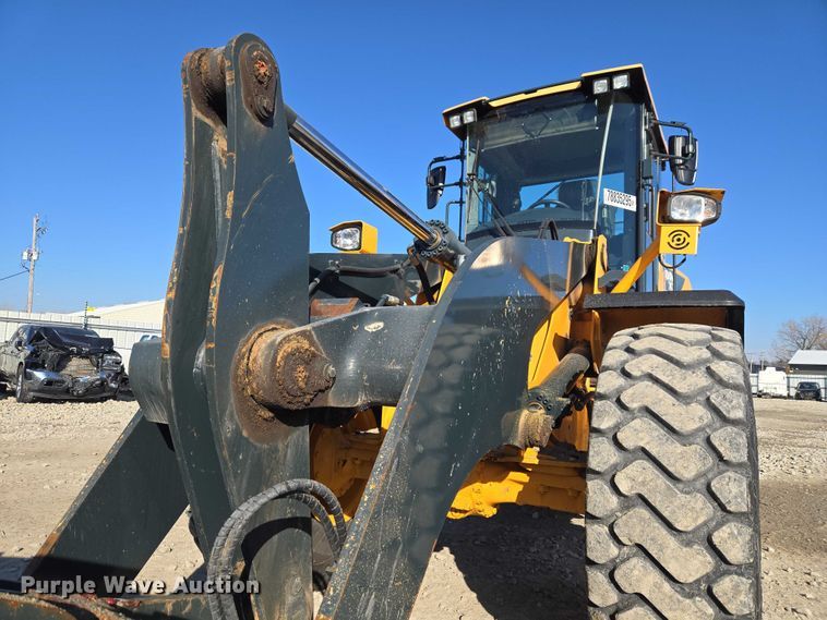 image for item YA1849 2021 Hyundai HL940A XT high lift wheel loader