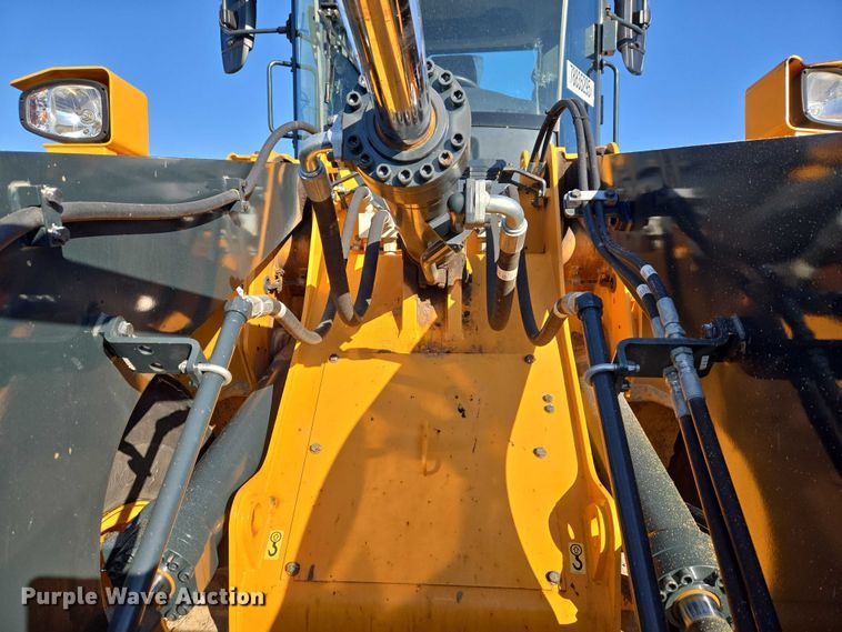 image for item YA1849 2021 Hyundai HL940A XT high lift wheel loader