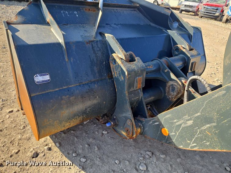 image for item YA1849 2021 Hyundai HL940A XT high lift wheel loader