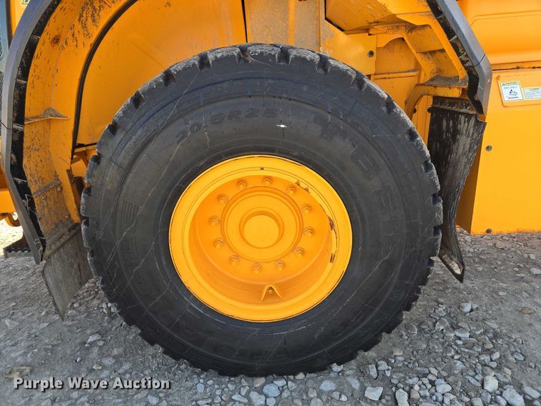 image for item YA1849 2021 Hyundai HL940A XT high lift wheel loader