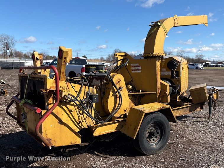 image for item YA1924 2014 Morbark wood chipper