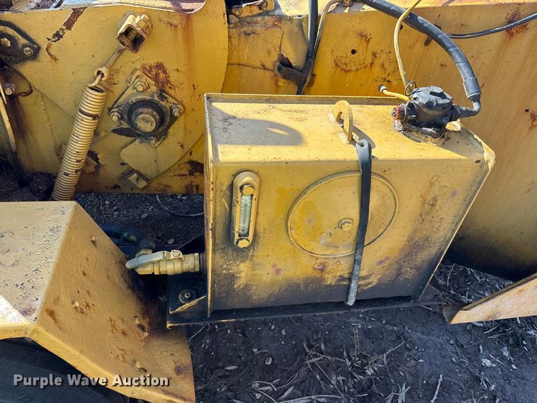 image for item YA1924 2014 Morbark wood chipper