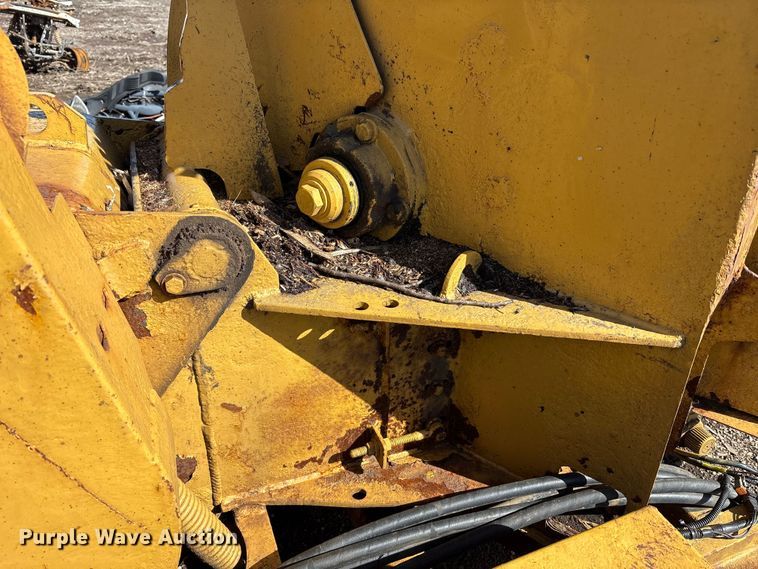 image for item YA1924 2014 Morbark wood chipper