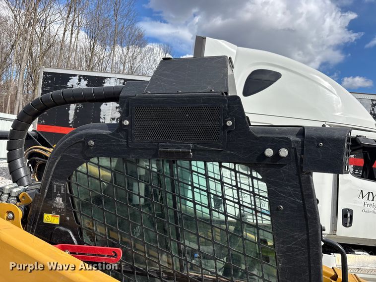 image for item YA1959 2024 Caterpillar 289D3 tracked skid steer loader