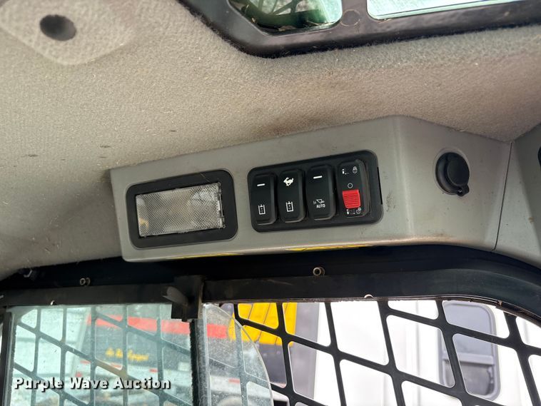 image for item YA1959 2024 Caterpillar 289D3 tracked skid steer loader