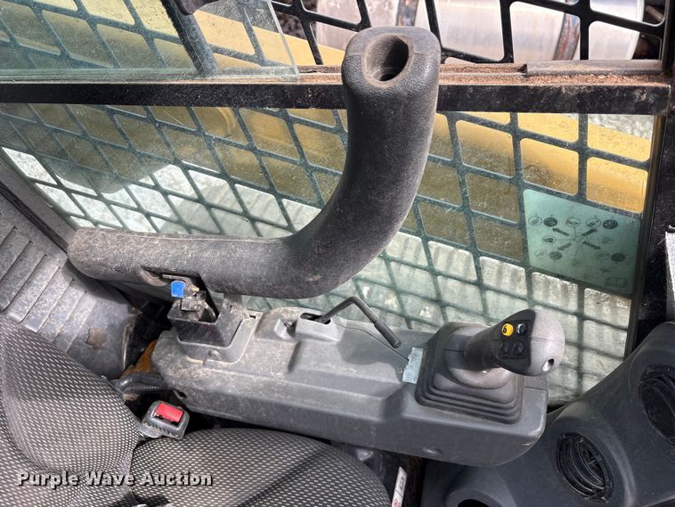 image for item YA1959 2024 Caterpillar 289D3 tracked skid steer loader