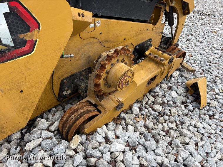 image for item YA1959 2024 Caterpillar 289D3 tracked skid steer loader