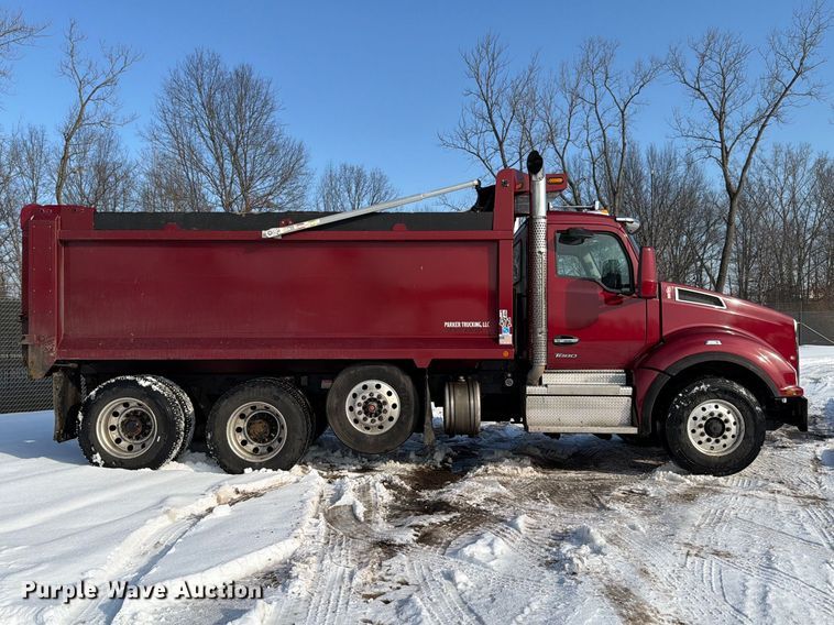 image for item YA2149 2024 Kenworth T880 dump truck