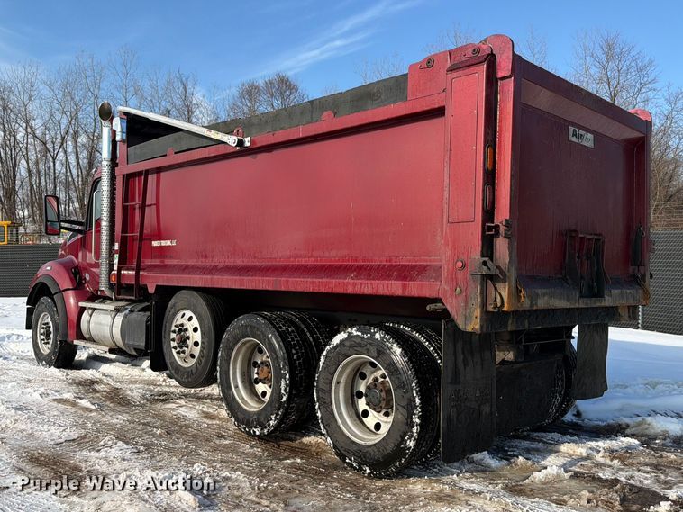 image for item YA2149 2024 Kenworth T880 dump truck