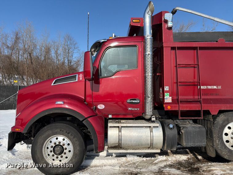 image for item YA2149 2024 Kenworth T880 dump truck