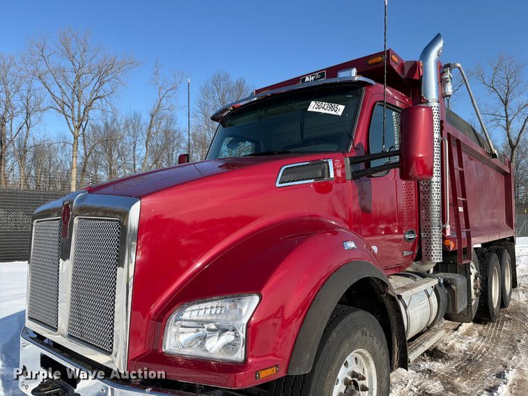 image for item YA2149 2024 Kenworth T880 dump truck