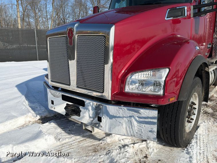 image for item YA2149 2024 Kenworth T880 dump truck