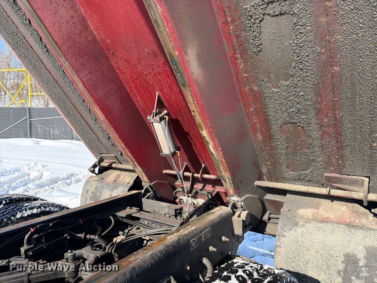 image for item YA2149 2024 Kenworth T880 dump truck