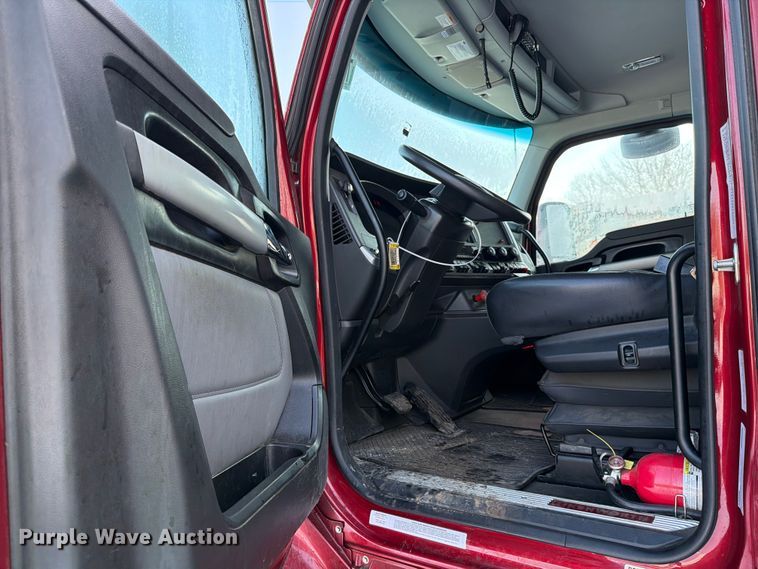 image for item YA2149 2024 Kenworth T880 dump truck