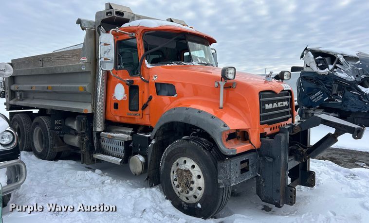 image for item YA2162 2017 Mack GU433 dump truck