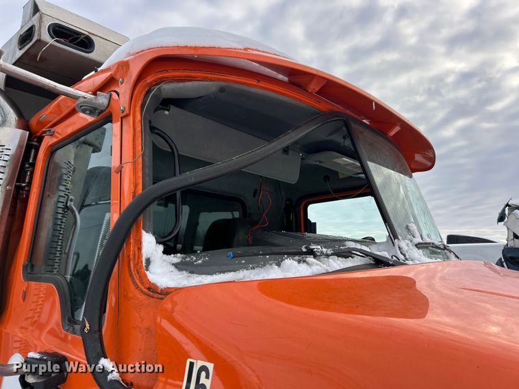 image for item YA2162 2017 Mack GU433 dump truck