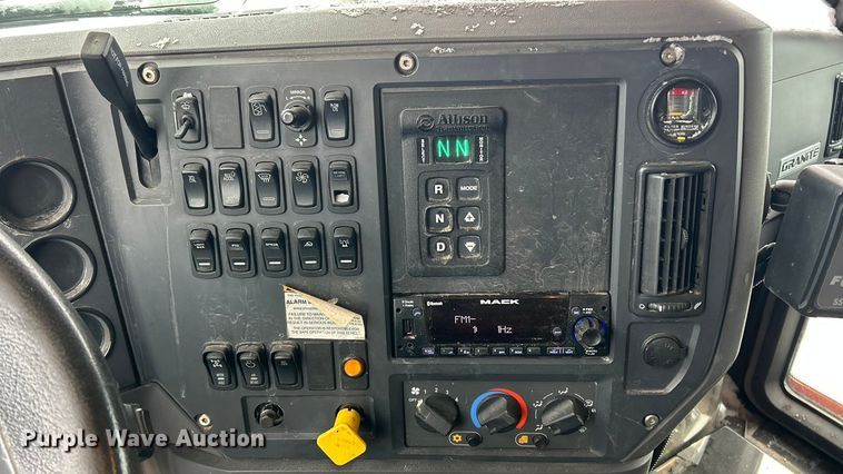 image for item YA2162 2017 Mack GU433 dump truck