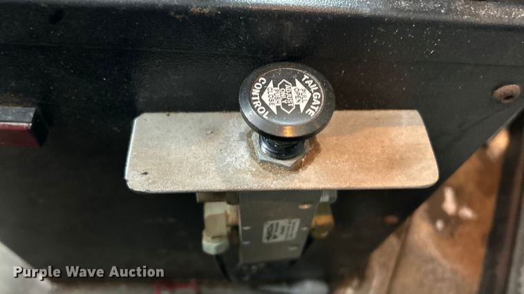 image for item YA2162 2017 Mack GU433 dump truck