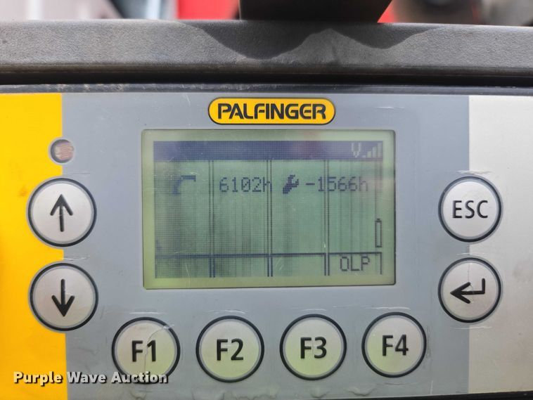 image for item YA2190 2020 Freightliner 114SD crane truck