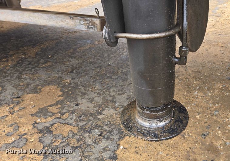 image for item YA2190 2020 Freightliner 114SD crane truck