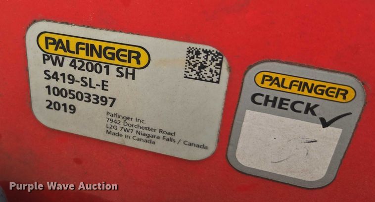 image for item YA2190 2020 Freightliner 114SD crane truck