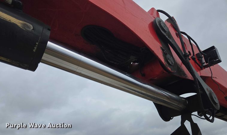 image for item YA2190 2020 Freightliner 114SD crane truck