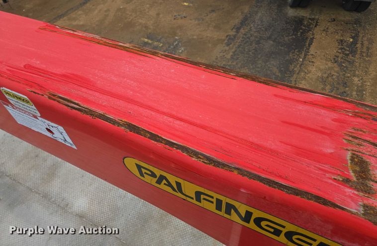 image for item YA2190 2020 Freightliner 114SD crane truck